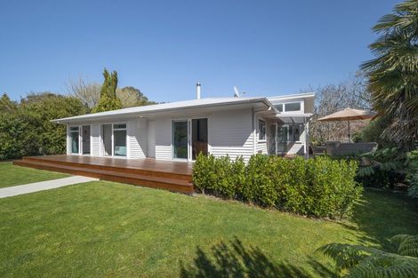 Photo of property in 12 Margaret Avenue, Havelock North, 4130
