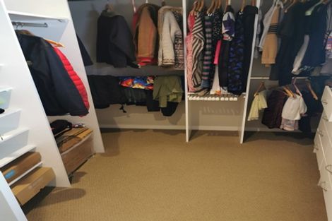 Photo of property in 67 San Valentino Drive, Henderson, Auckland, 0612