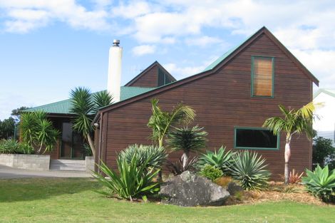 Photo of property in 115 Pauanui Boulevard, Pauanui, Hikuai, 3579