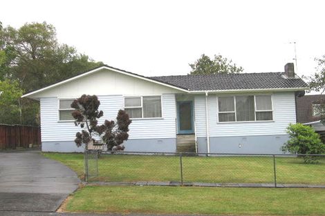 Photo of property in 113 Farquhar Road, Glendene, Auckland, 0602