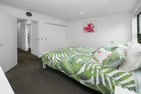 Photo of property in 8 Thatcher Crescent, Crofton Downs, Wellington, 6035