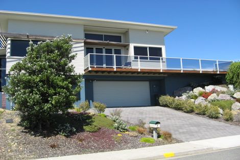 Photo of property in 4 Zeehaen Place, Britannia Heights, Nelson, 7010