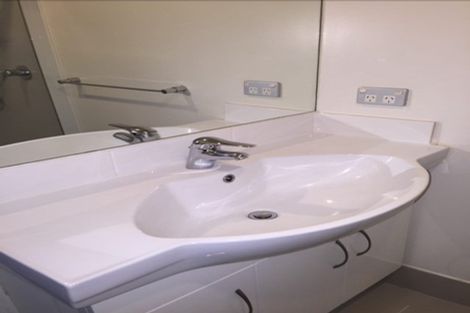 Photo of property in 325/26 Remuera Road, Newmarket, Auckland, 1050