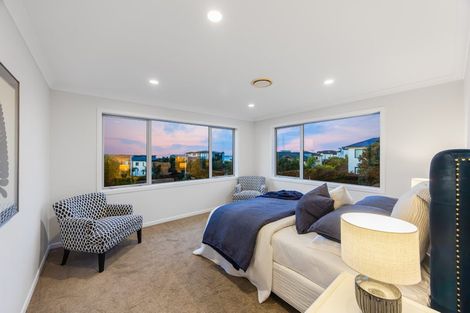 Photo of property in 17 Headland Drive, Long Bay, Auckland, 0630