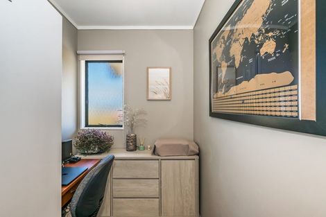 Photo of property in 5 Langdale Avenue, Paraparaumu, 5032