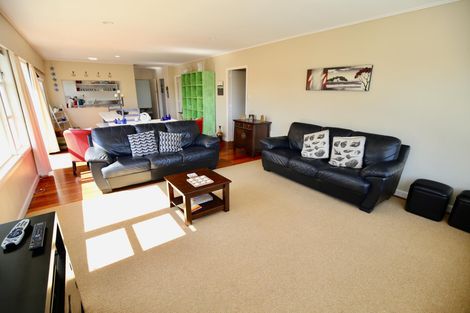 Photo of property in 24 Lily Street, Raglan, 3225