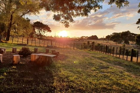 Photo of property in 102 Reid Road, Glenbrook, Waiuku, 2681