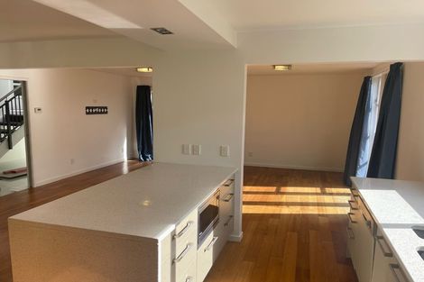 Photo of property in 9 Selkirk Way, Karori, Wellington, 6012