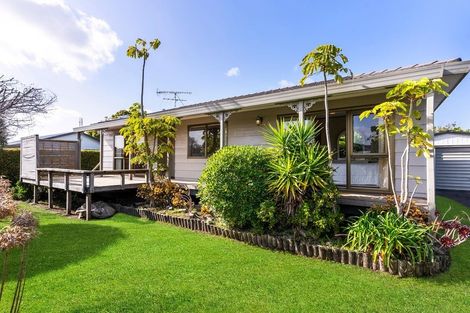 Photo of property in 108 Florence Avenue, Orewa, 0931