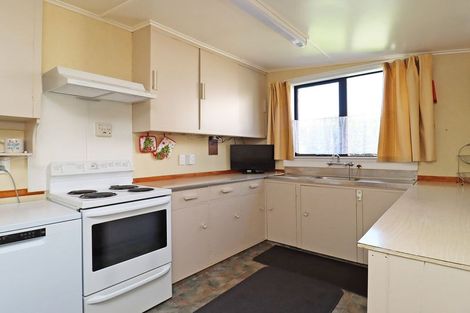 Photo of property in 14 Semple Street, Kakanui, Oamaru, 9495