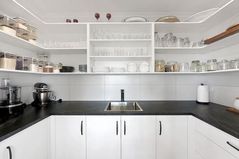 Photo of property in 18 Martha Clarke Lane, Kerikeri, 0230