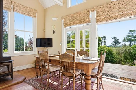 Photo of property in 1022 No 2 Line, Fordell, Whanganui, 4572