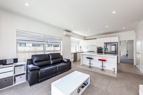 Photo of property in 81 Colonial Drive, Silverdale, 0932