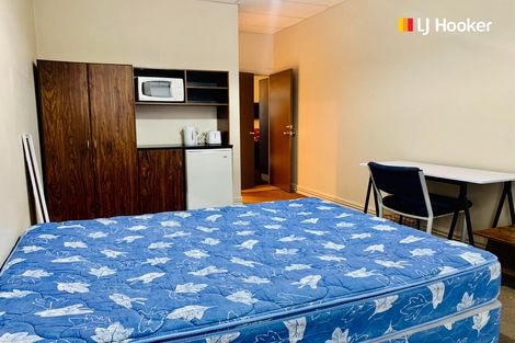 Photo of property in 5 Anzac Avenue, Dunedin Central, Dunedin, 9016