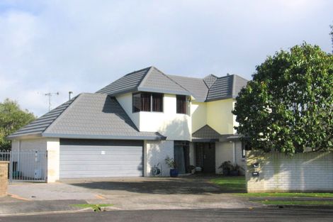 Photo of property in 12 Longwood Place, Harrowfield, Hamilton, 3210