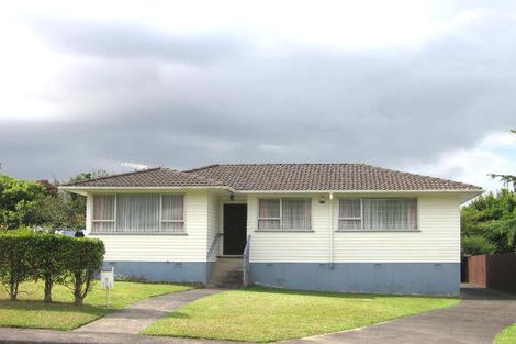 Photo of property in 8 Prior Place, Glendene, Auckland, 0602