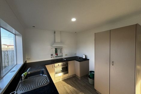 Photo of property in 5 Mclean Street, Hawera, 4610