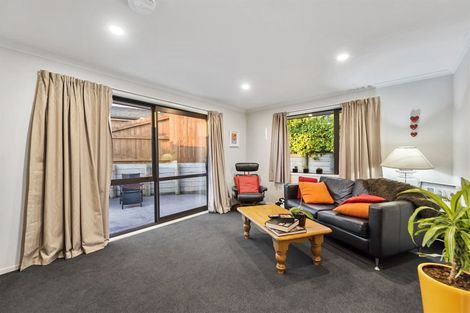 Photo of property in 8 Ashbourne Lane, Dinsdale, Hamilton, 3204