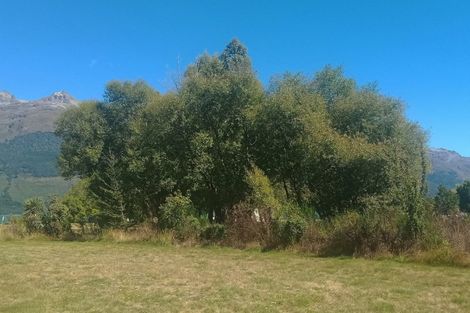 Photo of property in 51 Benmore Place, Glenorchy, 9372