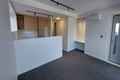 Photo of property in 1/67 Tiketike Way, Brooklyn, Wellington, 6021