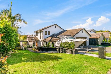 Photo of property in 37 Blue Heron Rise, Stanmore Bay, Whangaparaoa, 0932