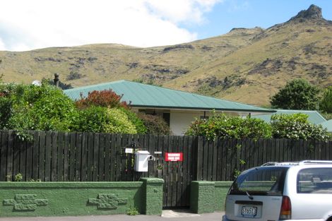 Photo of property in 16 Marsden Street, Heathcote Valley, Christchurch, 8022