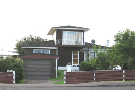 Photo of property in 446 Old Te Atatu Road, Te Atatu Peninsula, Auckland, 0610