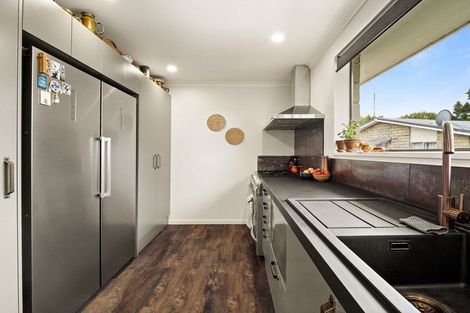 Photo of property in 1 Viscount Road, Waldronville, Dunedin, 9018