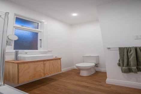 Photo of property in 114 Somerville Street, Andersons Bay, Dunedin, 9013