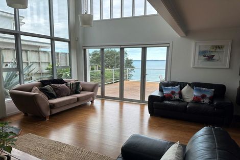 Photo of property in 10 Sykes Avenue, Hatfields Beach, Orewa, 0931