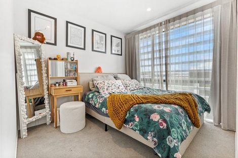 Photo of property in 9 Glenae Lane, Hobsonville, Auckland, 0618