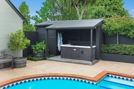 Photo of property in 121 Condell Avenue, Papanui, Christchurch, 8053