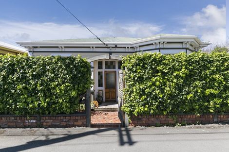Photo of property in 115 Tasman Street, Mount Cook, Wellington, 6021