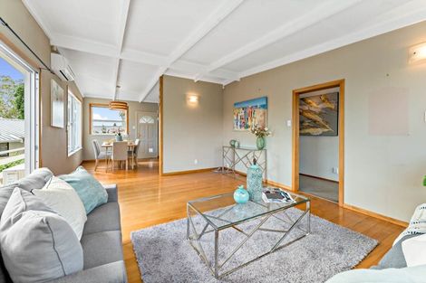 Photo of property in 8a Malam Street, Glen Eden, Auckland, 0602