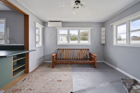 Photo of property in 35 Cook Street, Foxton, 4814