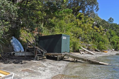 Photo of property in 79 Ridge Road, Howick, Auckland, 2014