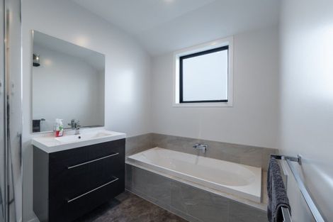 Photo of property in 24 Chatham Rise, Seaward Bush, Invercargill, 9812