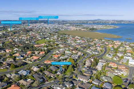 Photo of property in 13 Glucina Avenue, West Harbour, Auckland, 0618