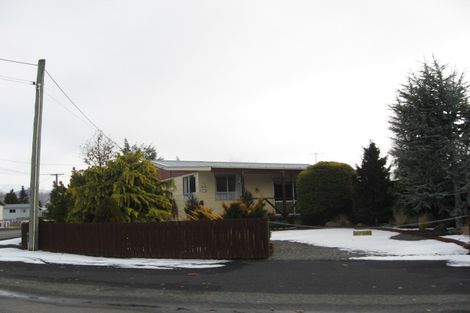 Photo of property in 39 Pukaki Place, Twizel, 7901