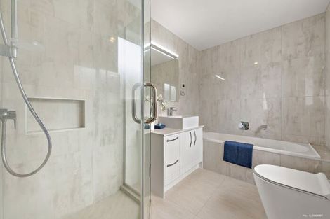 Photo of property in 34 Lisnoble Road, Flat Bush, Auckland, 2019