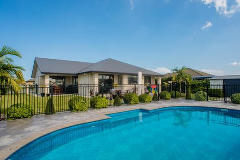 Photo of property in 42 Sterling Park, Lytton West, Gisborne, 4010