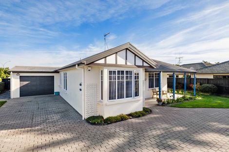 Photo of property in 1 Buckingham Place, Rototuna North, Hamilton, 3210