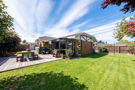 Photo of property in 45 Dunbarton Street, Redwood, Christchurch, 8051