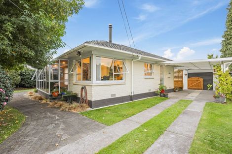 Photo of property in 3 Amokura Street, Fairy Springs, Rotorua, 3015