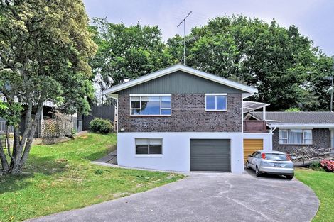 Photo of property in 1/11 Mahuta Grove, Northcote, Auckland, 0627