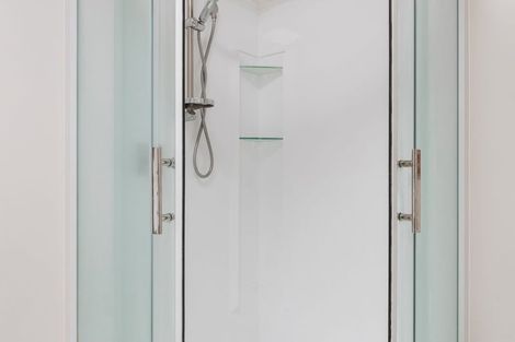 Photo of property in Waterview Estate, 8/4 Greystone Place, Omokoroa, 3114