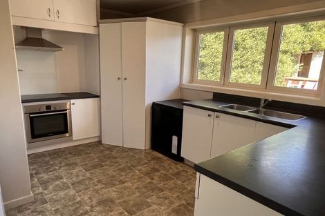 Photo of property in 17 Grimseys Road, Redwood, Christchurch, 8051