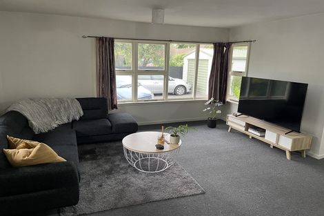 Photo of property in 190a Main North Road, Redwood, Christchurch, 8051