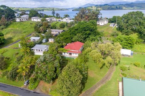 Photo of property in 15 Clendon Esplanade, Rawene, Kaikohe, 0473