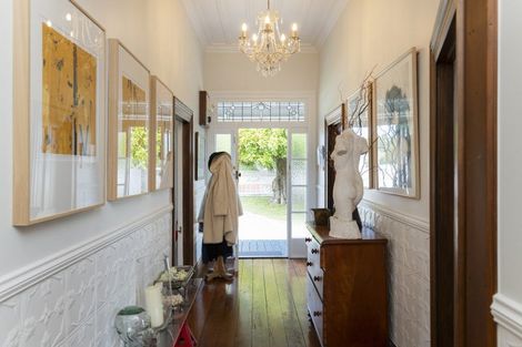 Photo of property in 118 Fox Street, Whataupoko, Gisborne, 4010